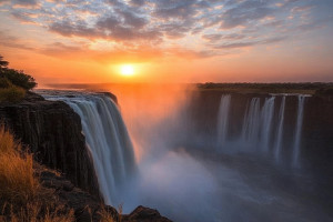 Sunrise Victoria Falls AdobeStock 1719309646 c.Gigi