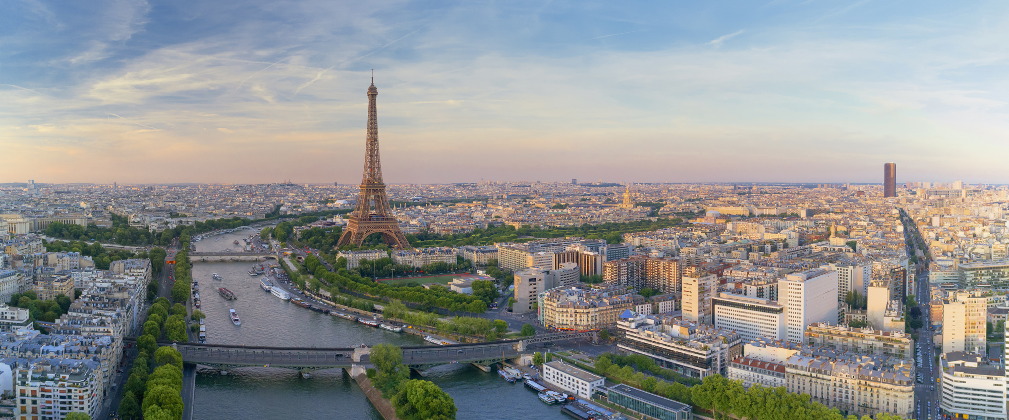 France Highlights - Paris Essentials
