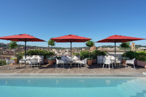 Florence Grand Hotel Minerva poolside area web