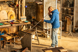 Murano glass blowing credit Pexels Vladimir Srajber web