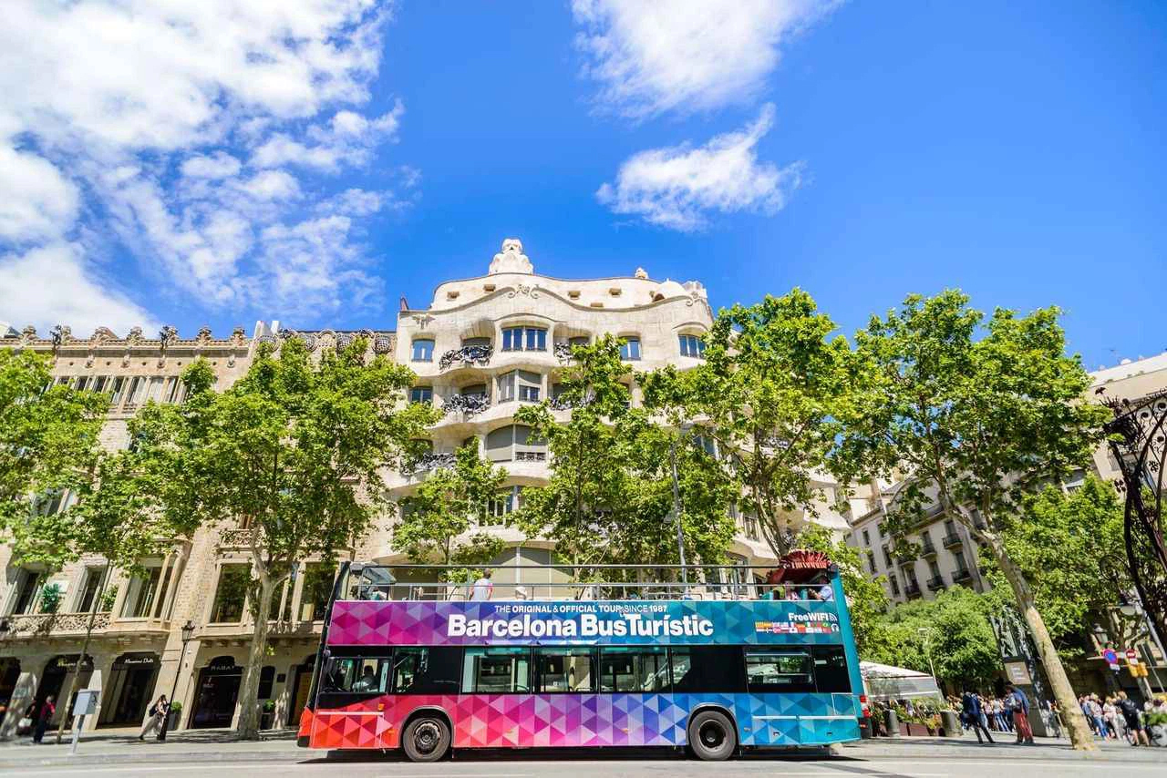 Spain and Portugal Highlights - Barcelona, Madrid, Porto and Lisbon