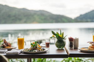 431016 bay of many coves resort