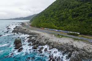 399532 coastal pacific train R