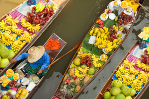 Bangkok Floating Market AdobeStock 234112827 c.izzetigutmen