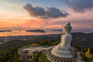 Sunrise Phuket AdobeStock 171253832 c.Narong Niemhom